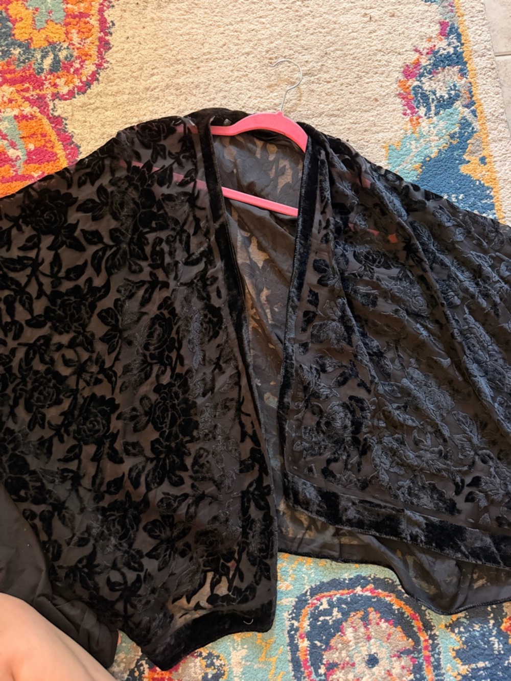 Black Sheer Floral-Textured Kimono